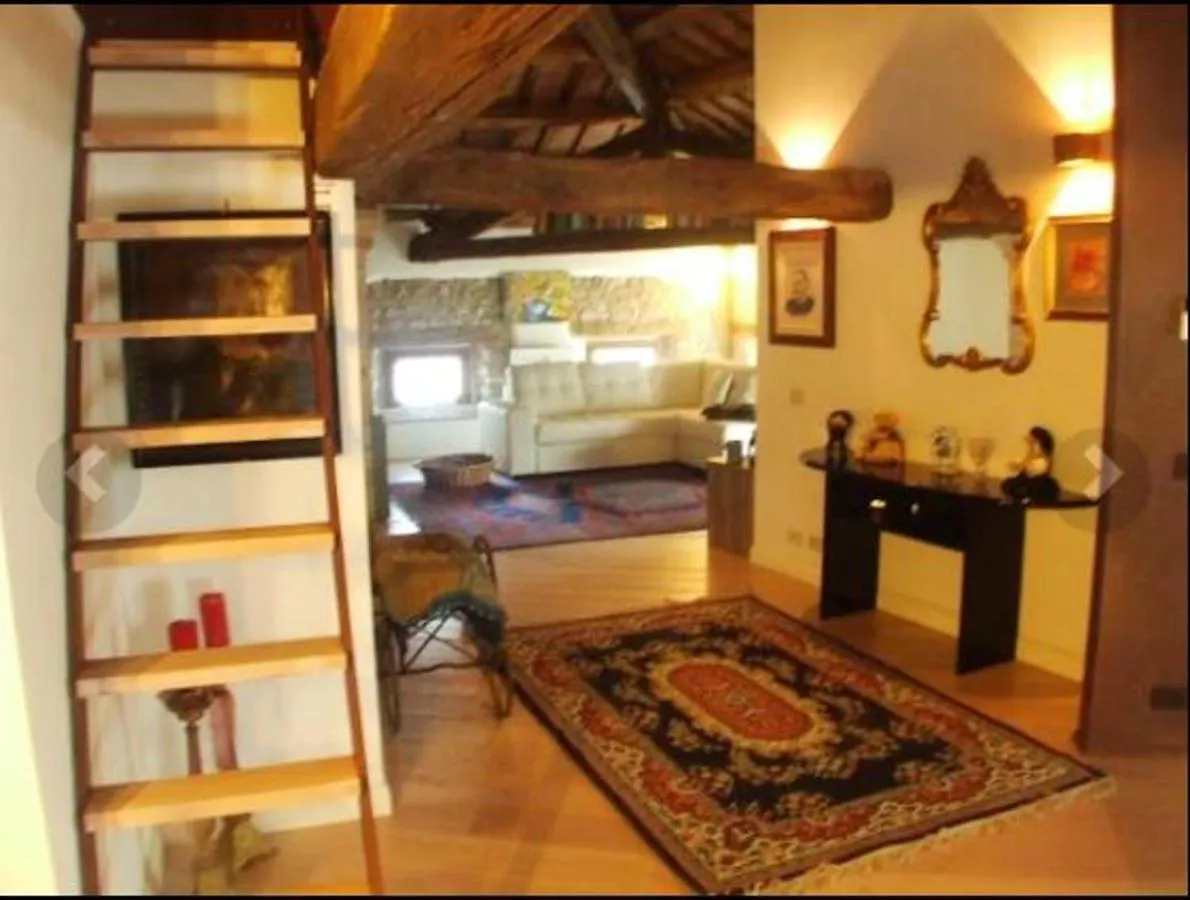 Modern Apartment In Campea 65 M² Free Parking Nearby 意大利